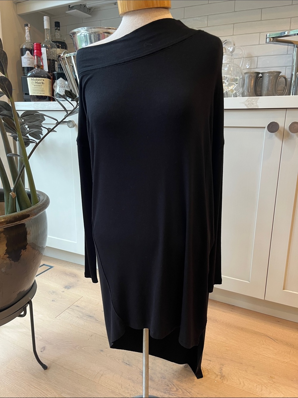 We The Free Free People Black Long Sleeve Off-Shoulder Side Split Tunic